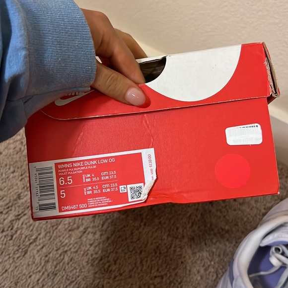 WMNS DUNK LOW OG PURPLE PULSE - Picture 6 of 6